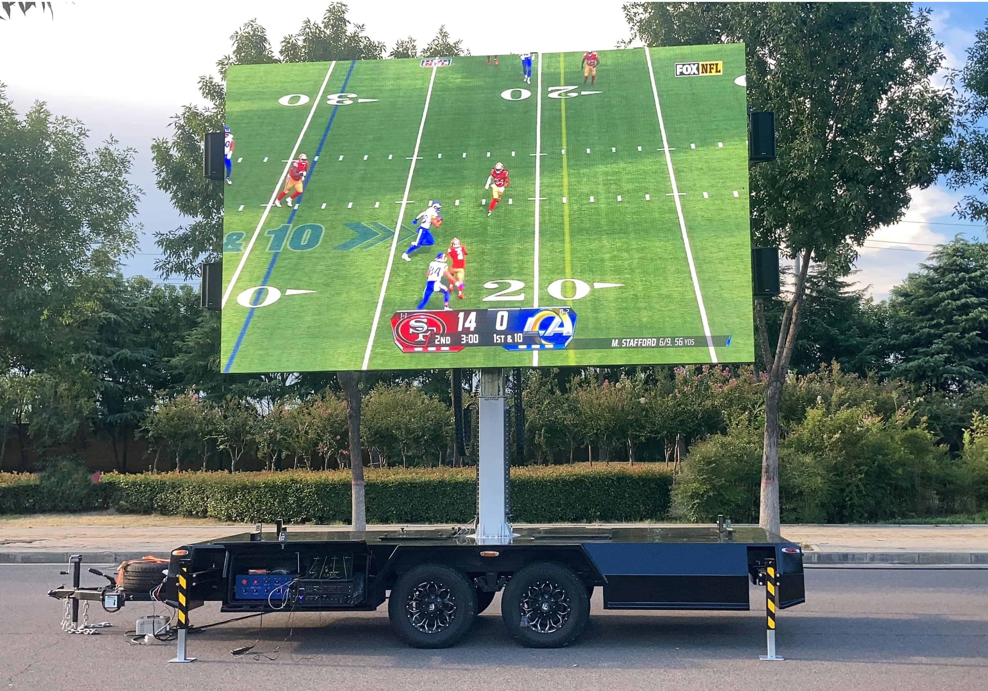 MB-15 LED Trailer