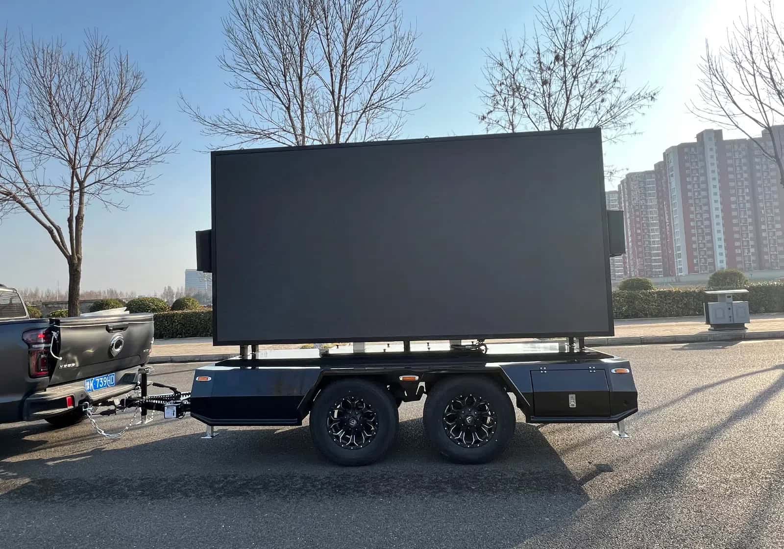 MB-7D LED Trailer