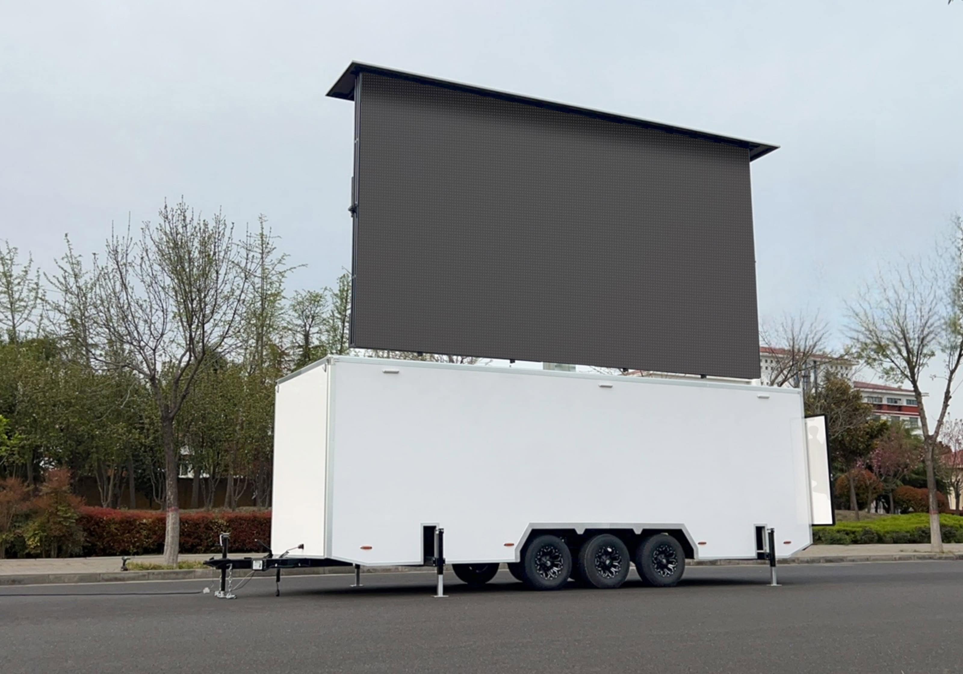 MB-28E Enclosed LED Trailer